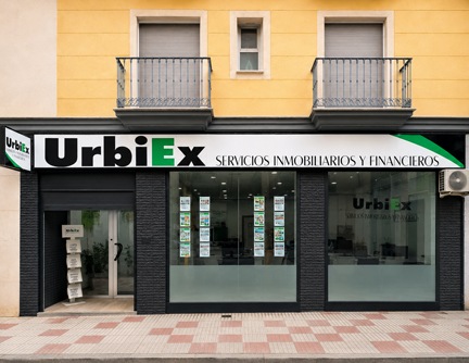 Oficina de Urbiex, inmobiliaria en Don Benito